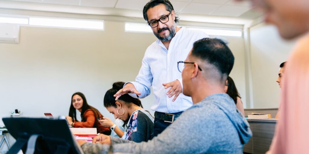 simuladores empresariales en el aula
